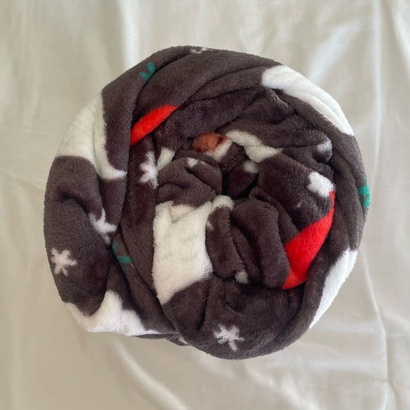 BLANKET - New without tags Santa fleece blanket - Picture 5 of 6